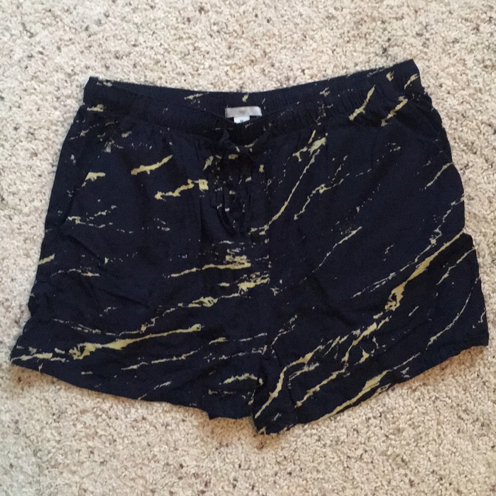 Gap navy blue flowy shorts
